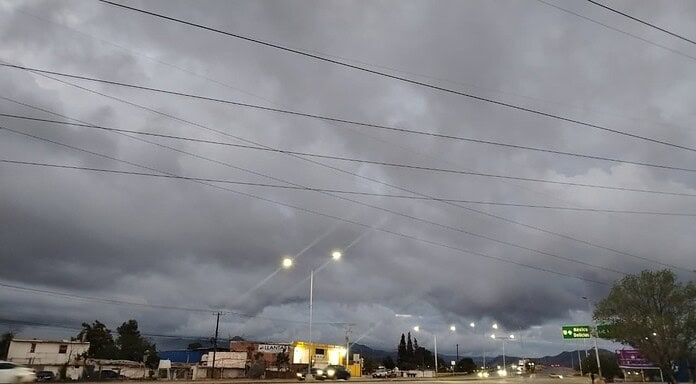 Prevén nevadas ligeras en zonas altas de la región serrana por frente frío 15