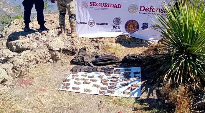 Destruye Célula BOII campamento y aseguran cartuchos y equipo táctico en Moris