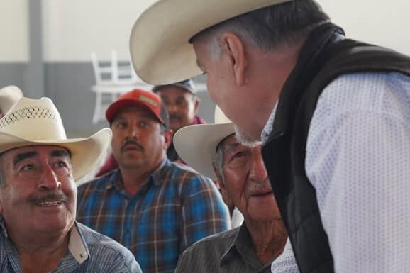 Pide Mario Vázquez a productores presionar a Morena para que vote en contra de Ley de Aguas