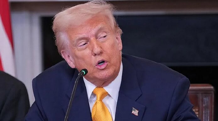 Planea Trump mantener una llamada telefónica con Maduro