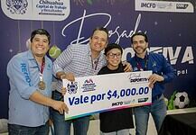 Reconoce Marco Bonilla a deportistas de la ciudad y les realiza posada navideña