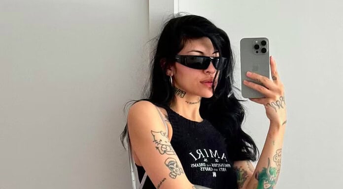 Esto dijo Cazzu sobre colaboración con Belinda