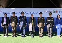 Maru asiste a la ceremonia de clausura de la exposición militar “La Gran Fuerza de México”
