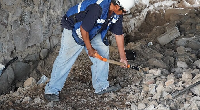 Continúan los trabajos en Riberas de Sacramento; avanza Municipio con remediación de puente vehicular