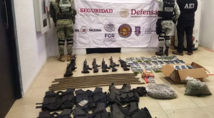 Asegura Célula BOI armas, droga, cartuchos y equipo táctico en Santa Bárbara