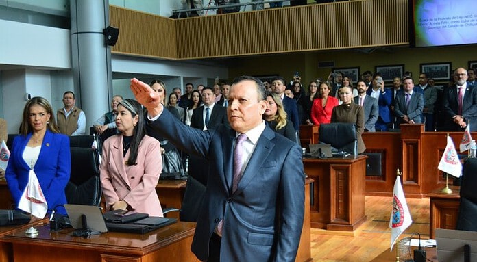 Congreso toma protesta de Ley del titular de la ASE