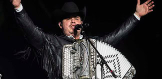 Confirmó Alfredo Olivas retiro temporal de los escenarios