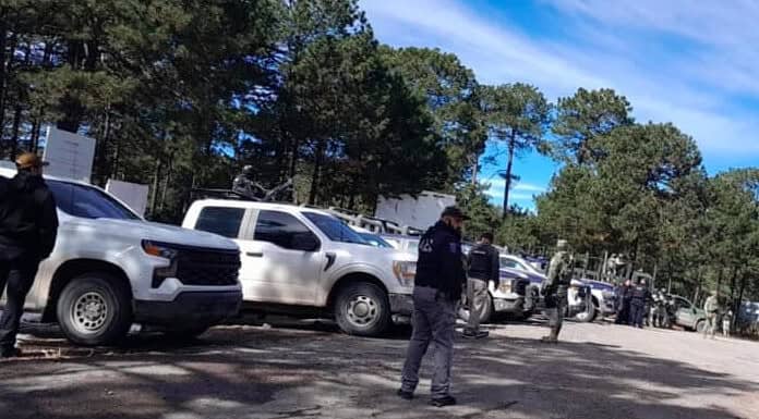 Recupera Célula BOI en Guadalupe y Calvo pick up robada en la ciudad de Chihuahua