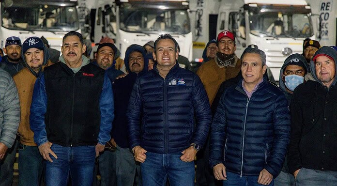 Entrega Bonilla 15 camiones nuevos para el servicio de recolección de basura