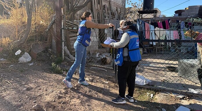 Brinda Municipio apoyos a colonias vulnerables como parte del Plan Invernal