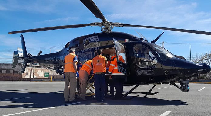 Realiza Estado primer traslado aeromédico del año