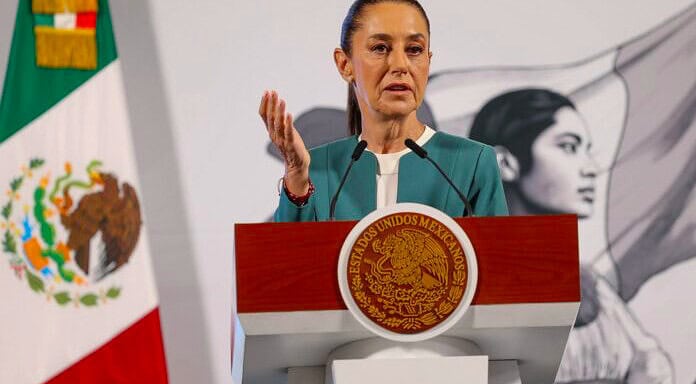 Descarta Sheinbaum sobrevuelos militares de EU sobre México