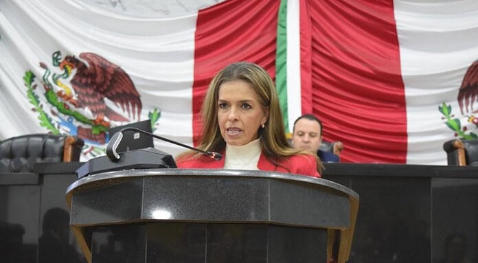 Diputada Xóchitl Contreras reta al presidente municipal Cruz Pérez