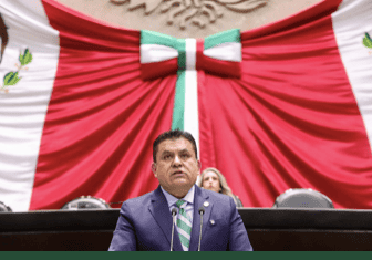 Impulsa Alex Domínguez reforma para la prevención de embarazos adolescentes