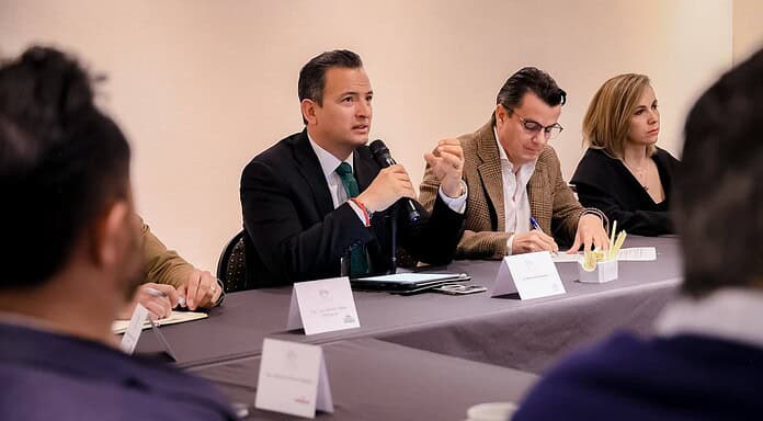 Fortalece Alcalde Marco Bonilla alianza con CAPRIN para impulsar el desarrollo de Chihuahua