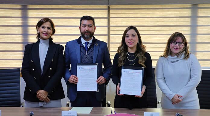 Firma Municipio convenio con Emprendemos A.C. para capacitación y seguimiento a mujeres emprendedoras
