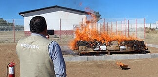 Destruyen FGE y Sedena 231 kilos de droga en combate al narcomenudeo