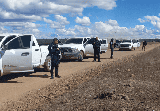 Realiza FGE operativo de búsqueda de dos matrimonios en Madera