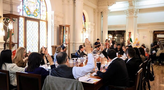 Aprueba Cabildo ampliación de programa emergente, proyectos rurales y comisiones de premiación