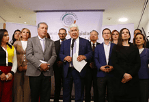 Acción Nacional exige jornada laboral de cinco días por dos de descanso