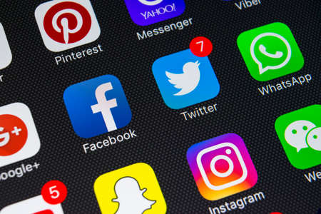 Rusia bloqueó totalmente Whatsapp y Youtube