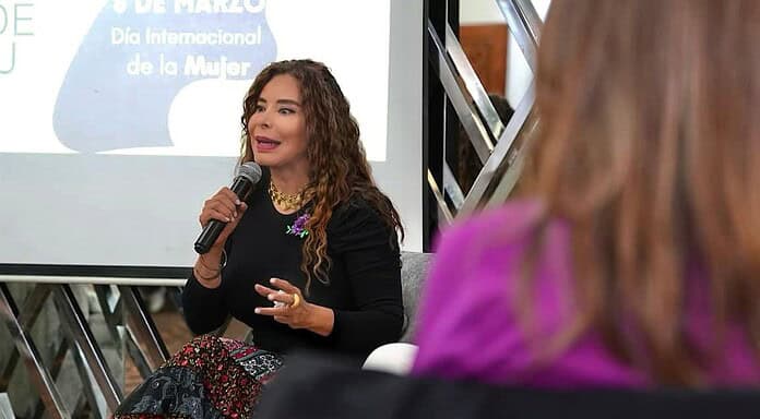 “El poder real emana de la determinación personal de cada mujer para superarse”: María Antonieta