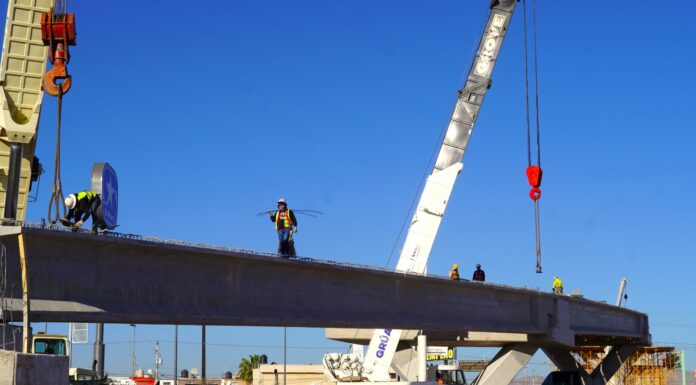 Construcción de puente en Los Nogales e Industrias va al 42% de avance: Municipio