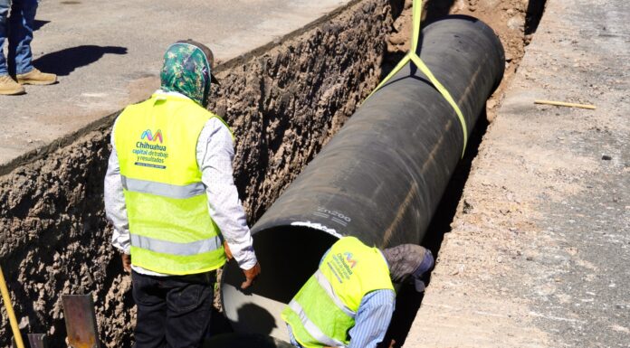 Moderniza Municipio línea de agua potable en área de construcción de Gaza