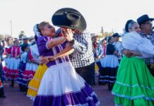 Chihuahuenses disfrutaron del color y la tradición del Festival Folklórico 2026