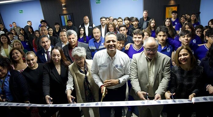 Entrega Bonilla remodelación del audiovisual y área de psicología en la Maestros Mexicanos