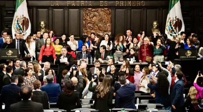 Morena, PT y Verde amarran acuerdo para impulsar ‘Plan B’ de Sheinbaum en materia electoral