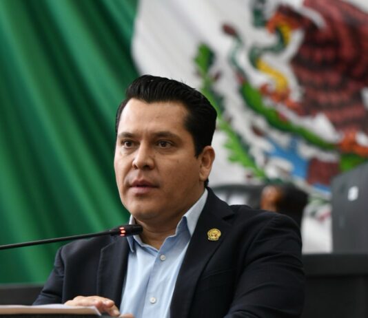 Pide Roberto Carreón al Gobierno Federal frenar entrega de agua de Chihuahua a Estados Unidos