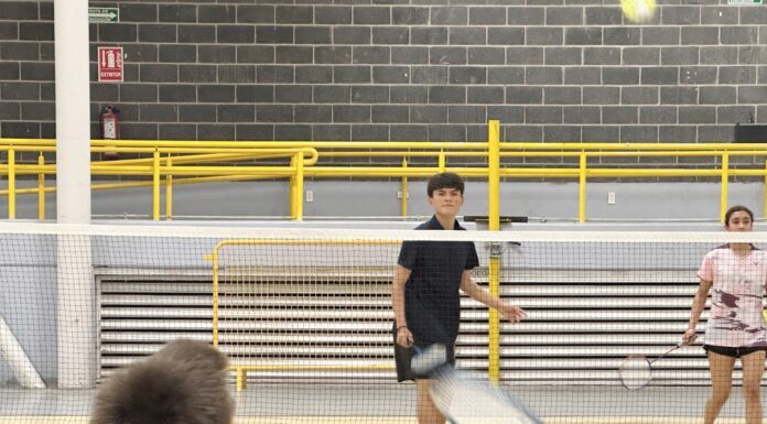 Atletas capitalinos de bádminton buscan medalla en la próxima Olimpiada Nacional 2026