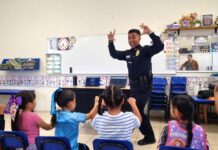 Enseñan a niñas, niños y jóvenes a usar el 9-1-1 de manera adecuada