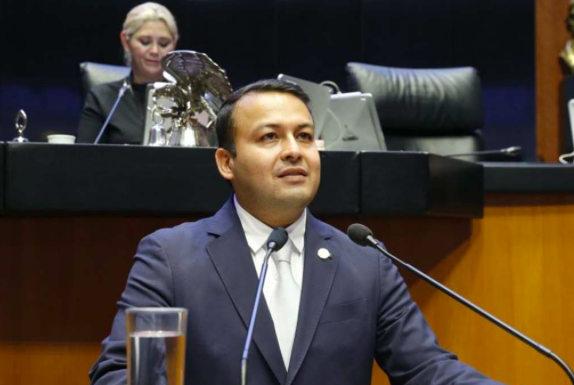 GPPAN vota a favor de reducción de la jornada laboral, pero insistirá en dos días de descanso