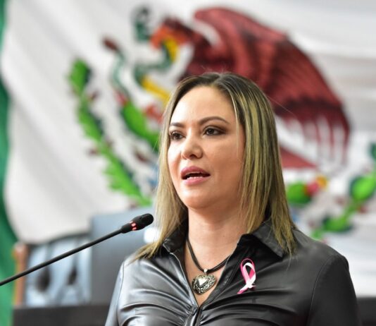 Pide Yesenia Reyes soluciones reales para el campo y rechaza simulaciones