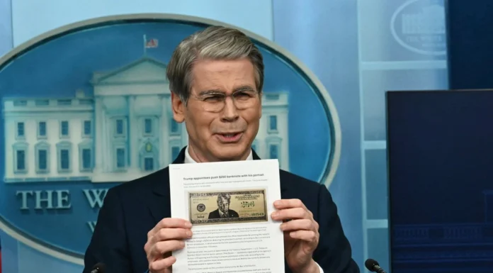 EU avanza en la creación de billete de 250 dólares con el rostro de Donald Trump