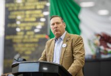 Olson responde tras manifestación LGBT en el Congreso y acusa intolerancia ideológica