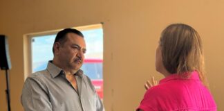 Tony Meléndez impulsa desarrollo pesquero en comunidades de San Francisco de Conchos