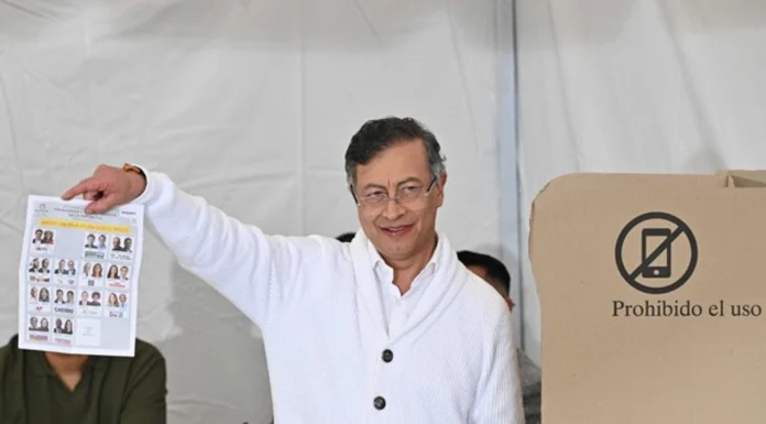 Petro desconoce resultado del conteo preliminar electotral de las presidenciales en Colombia