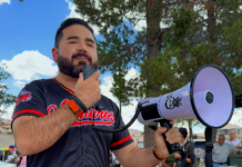 Francisco Sánchez lleva defensa jurídica masiva a Parral contra la curp biométrica