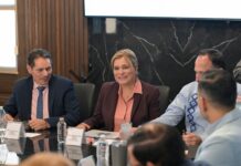 Maru Campos encabeza reunión de trabajo con Gabinete estatal
