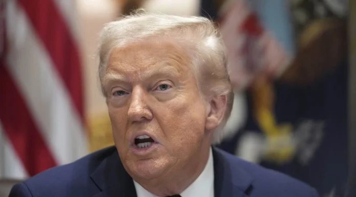 Trump dice que Irán le pidió que detenga bombardeos