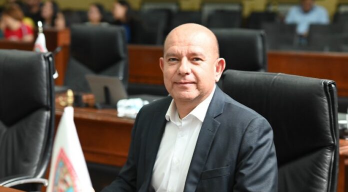 Convoca Cuauhtémoc Estrada a la comunidad educativa a discutir una distribución equitativa del impuesto universitario