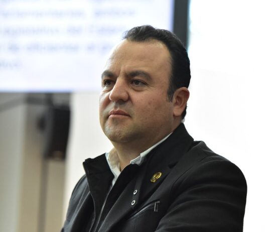 Busca Congreso fortalecer medidas contra el gusano barrenador del ganado en la Entidad