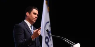 Gobierno federal prepara el regreso del narcogobernador Rocha Moya