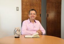 Lanza Marco Bonilla el “Reto +Vida” para donar carriolas y porta bebés a familias vulnerables
