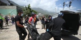 Venezuela: suman 6 mil 461 rescatados de entre los escombros