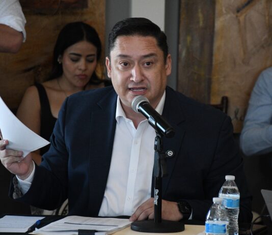 “Morena rechazó pedir ayuda federal para familias que huyeron por la violencia”: Alfredo Chávez