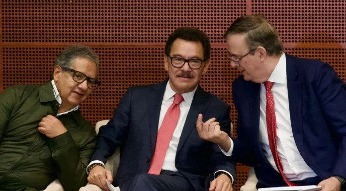 Morena propone a Higinio Martínez como candidato para presidir la mesa directiva del Senado